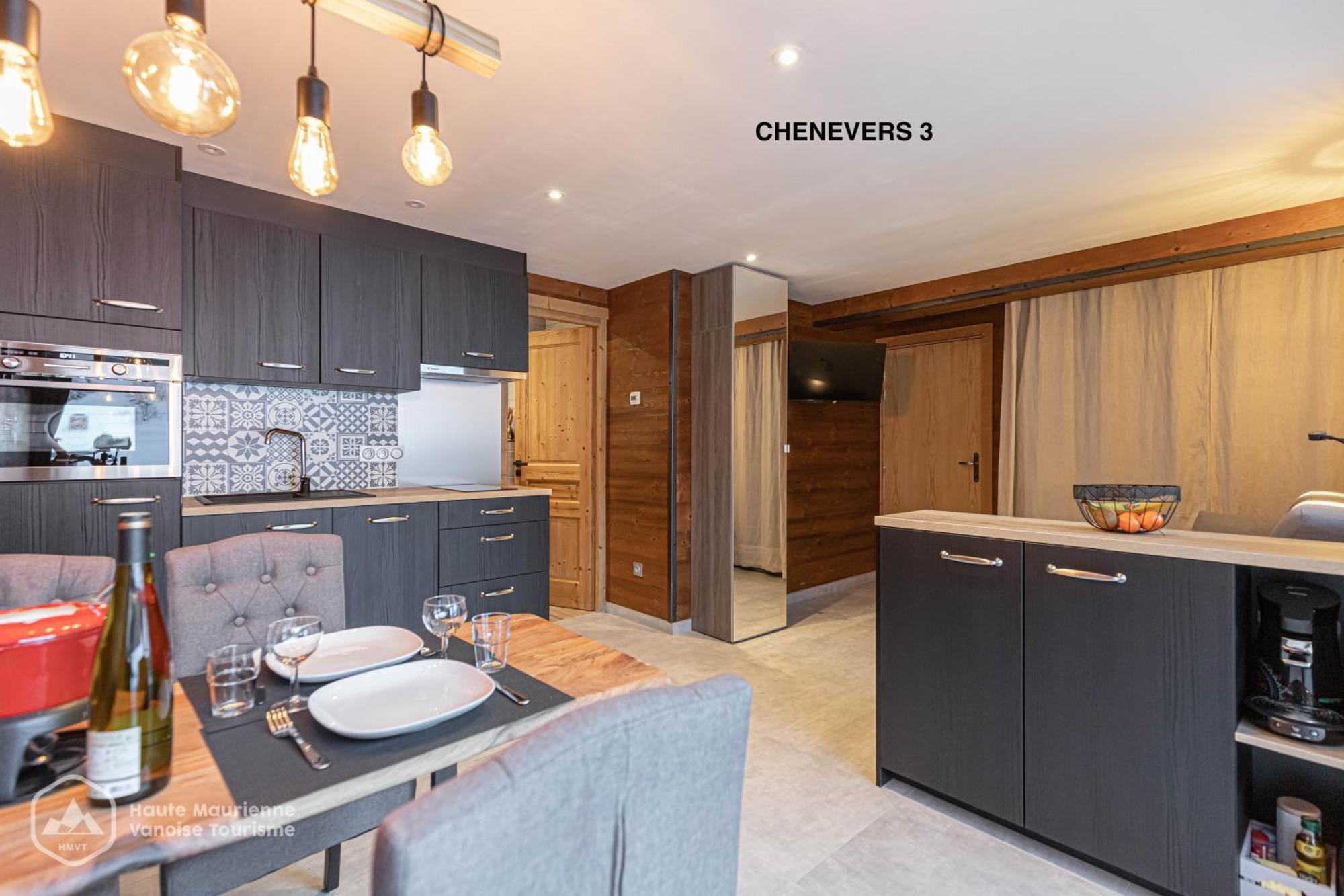 Les Chenevers Lanslevillard Luaran gambar